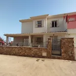 Summer Room- Fronte La Caletta