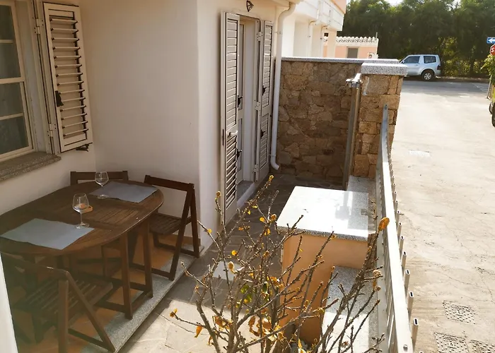 Summer Room- Fronte Pensjonat La Caletta